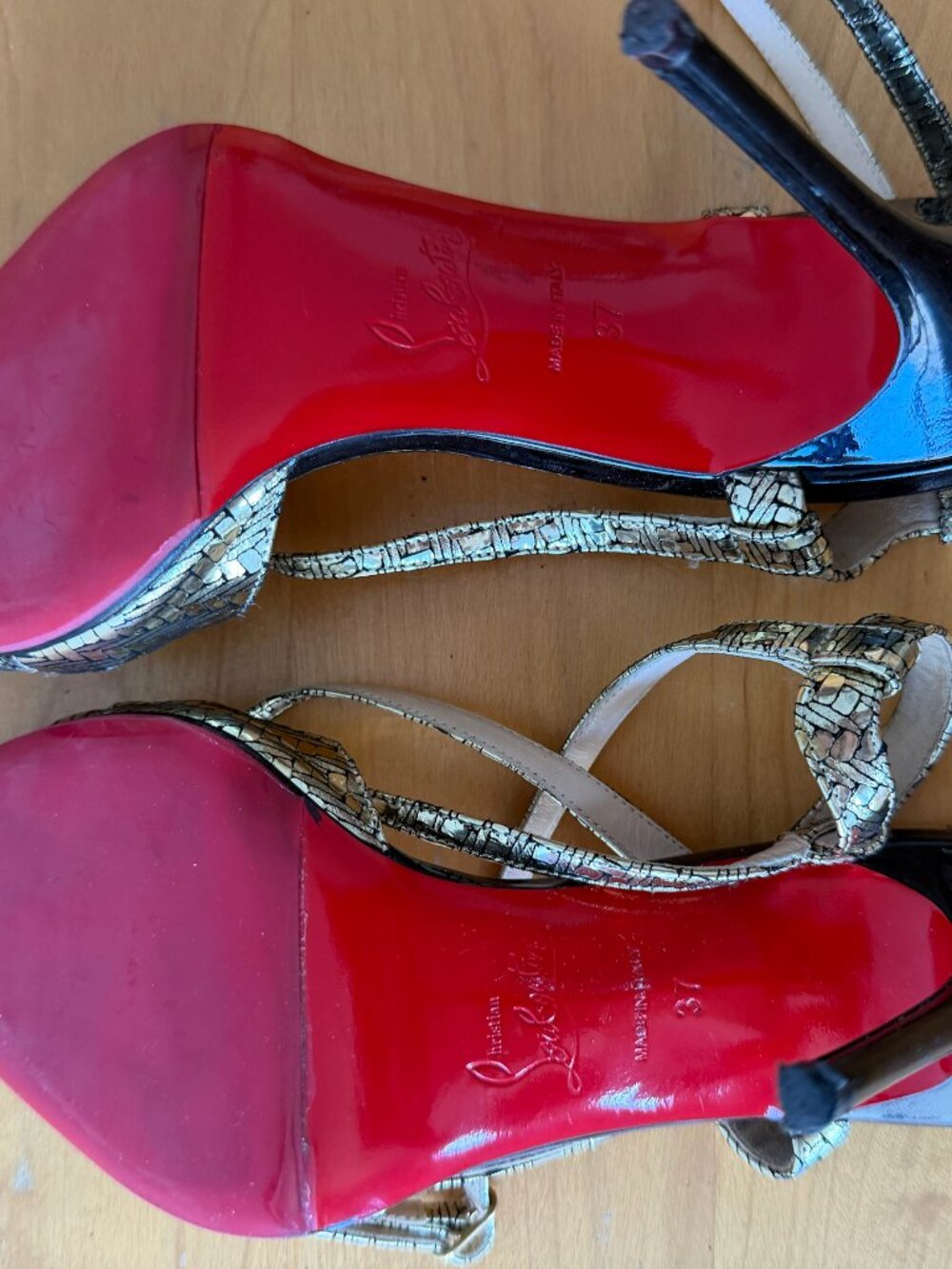 CHRISTIAN LOUBOUTIN LUXURY HEELS SIZE EU 37 - Picture 9 of 9